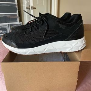 Men Running Shoes